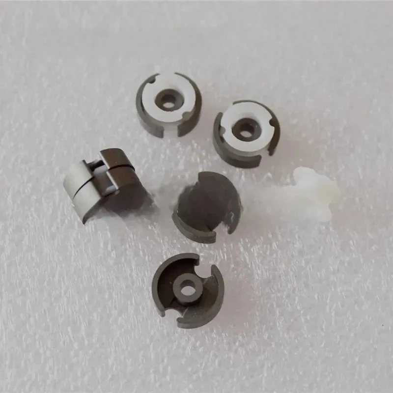 GU14 Matching Skeleton With A Set Of Ferrite Magnetic Core G14 High Frequency Can Shaped PC