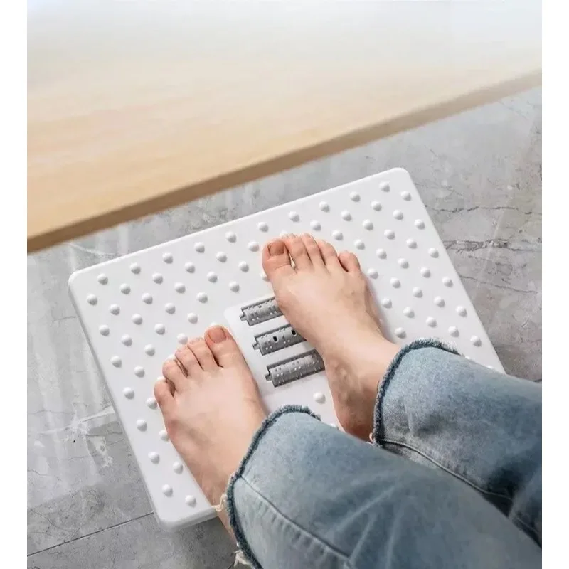مسند قدم جديد قابل للنقل تحت المكتب مسند قدم مريح للقدمين مع بكرات تدليك مسند للقدمين للعمل في المكتب المنزلي