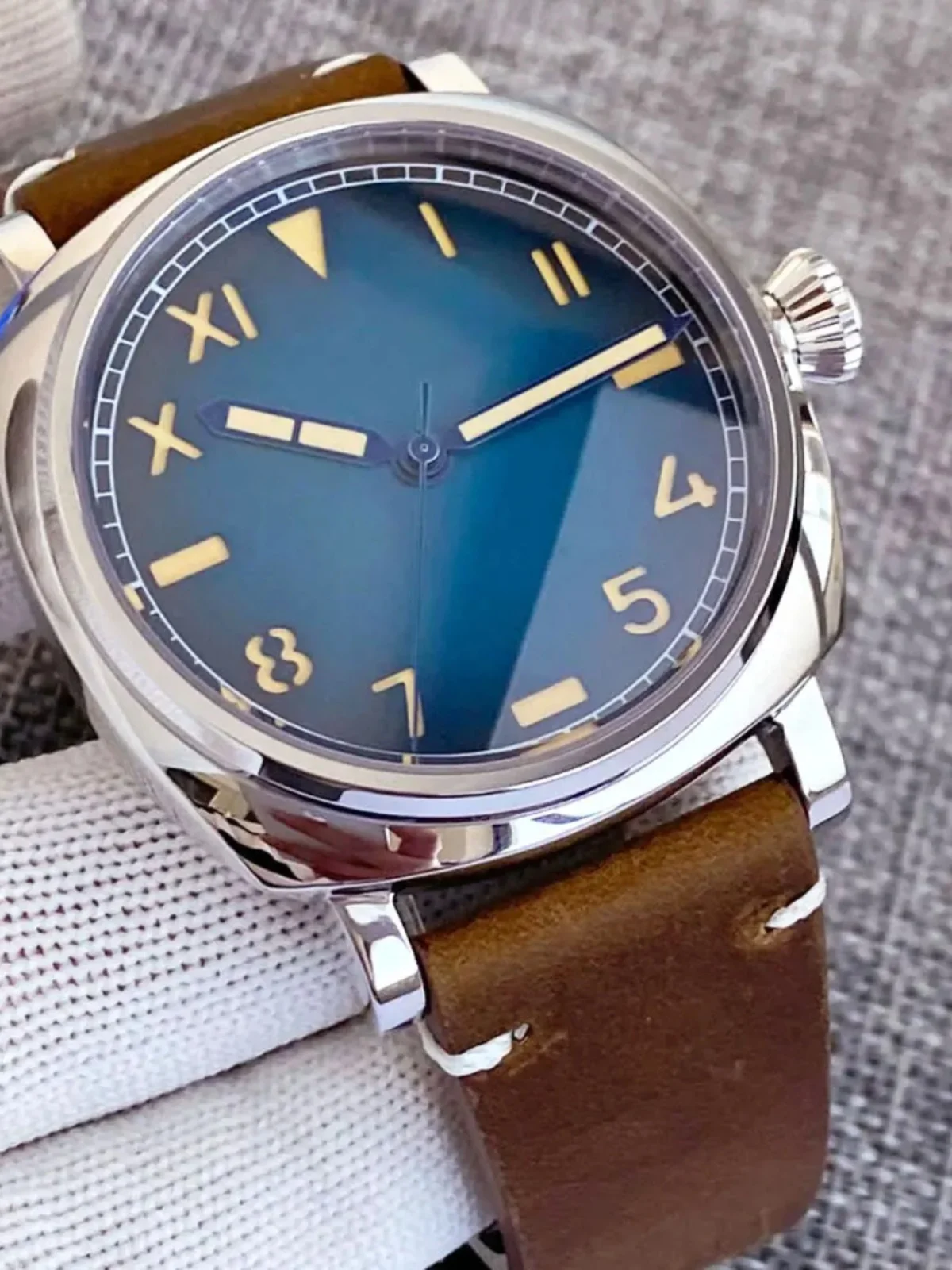 Men's Mechanical Watch NH35 Square Dial 42mm Mechanical Wristwatch Water-Resistant Sapphire Crystal 316L Stainless Steel