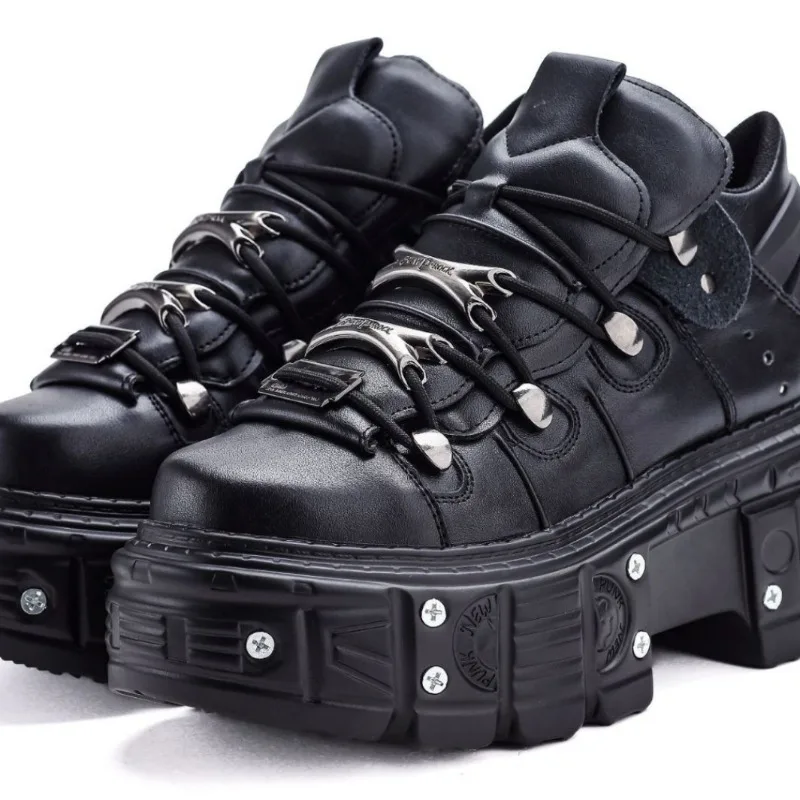 Women's Gothic Punk Chunky Platform Boots 2026 New Heavy Metal Studs Thick Sole Edgy Streetwear Ankle Boots Black Leather Shoes
