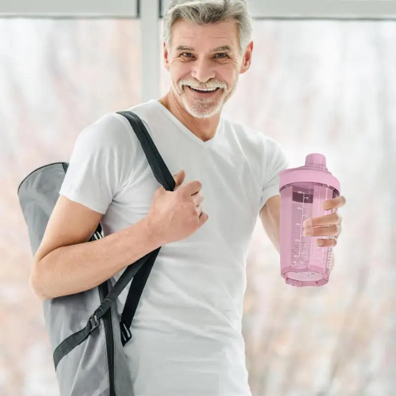 500 مللي زجاجة مياه رياضية هزة زجاجة البروتين مسحوق شرب زجاجة كوب كوب ماء رياضي مع علامة الوقت أكواب قابلة لإعادة الاستخدام