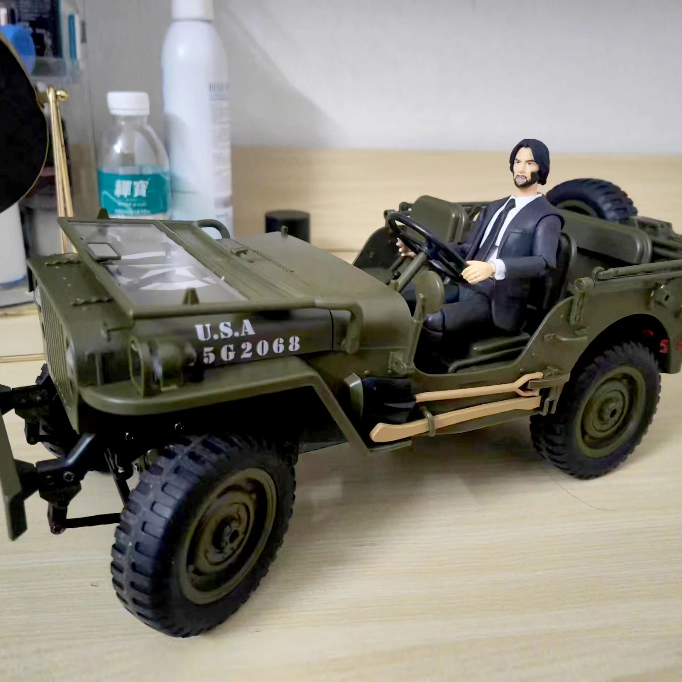 

1:10 JJRC C8815 Радиоуправляемый автомобиль 1941 JEEP WILLYS 2,4 г 4wd RTR Гусеничный альпинистский вес Военный грузовик Внедорожник Игрушка для взрослых Подарок Дети