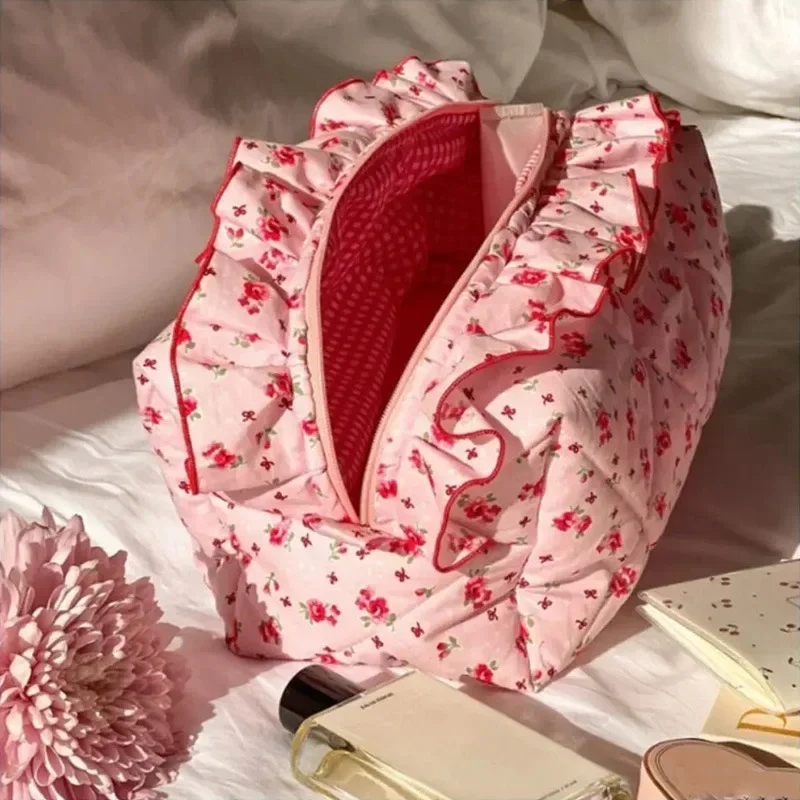 Organizer di stoccaggio borsa per il trucco trapuntata gonfia floreale borsa stampata con fiori borsa per cosmetici da viaggio grande accessorio per