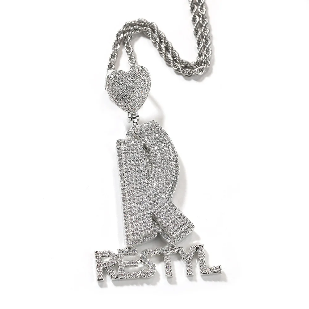 تخصيص جريئة الأولي رسالة A-Z المرفقة رسائل صغيرة قلادة مع القلب الكفالة مايكرو معبد تشيكوسلوفاكيا قلادة مجوهرات شخصية