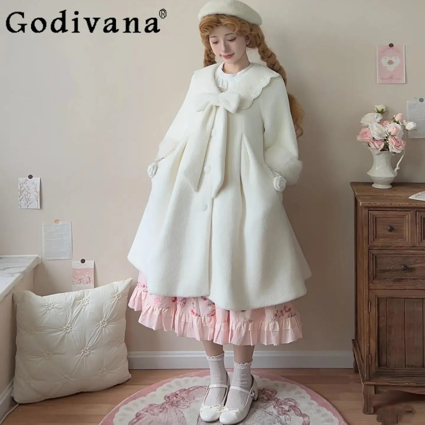 

Japanese Girls Sweet Lolita White Long Coat Winter New Women's Soft Warm Plush Turndown Collar Overcoats Ladies Woolen Jacket
