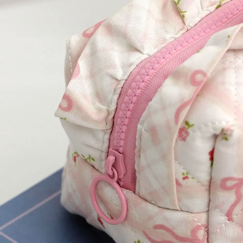 Portable Bow Quilted Cosmetic Bag Makeup Organizer Large Capacity Travel Toiletry Bag Lightweight Zipper Ruffles Storage Bag