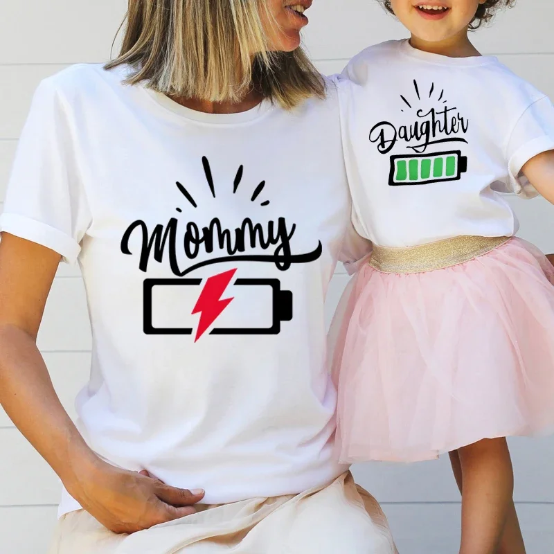 Funny Graphic Mommy and Me Matching Clothes Mommy Low Battery Daughter Charged Battery Parenting Short Sleeves Family Matching T