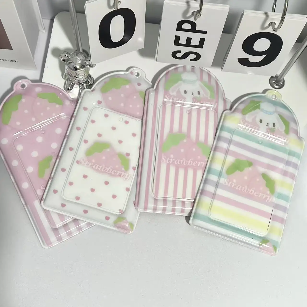 Kpop Photocard Holder, 3 Inch Cute PVC Photo Card Holder fof Kpop Album Idol Card Credit ID Bank Card (No Photocard)