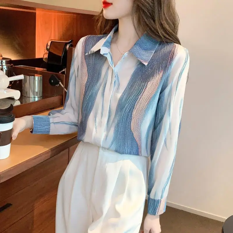 Fashion Long Sleeved Loose Shirt Spring Autumn Women\'s Clothing 2023 New Turn-down Collar Ink Gradient Chiffon Cardigan Blouses