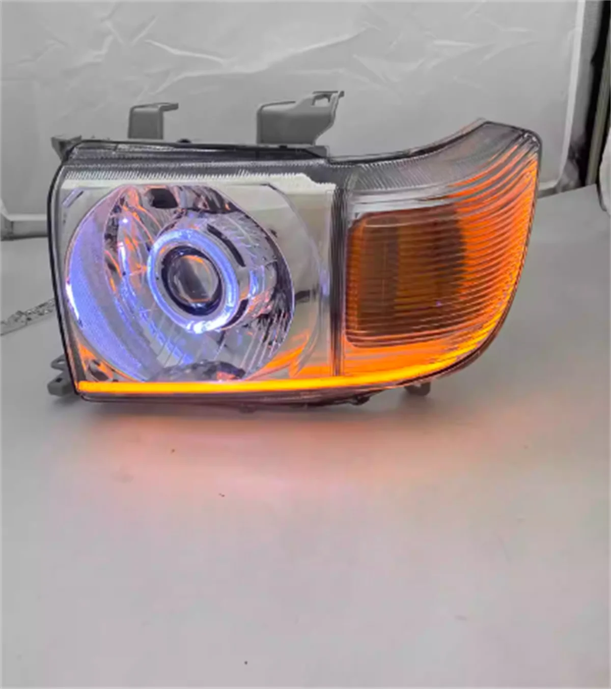 

Car Headlight headlamp for Toyota Land Cruiser lc70 Daytime Running DRL Turn signal