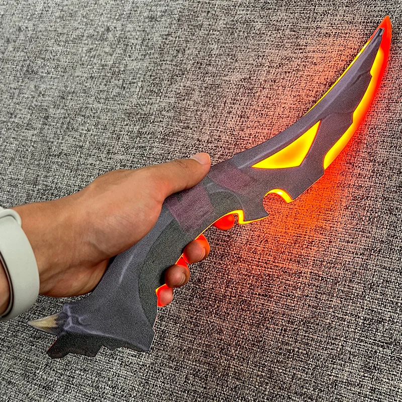 34 centimetri Valorant Gioco LED Ricarica Glow Toy Cos Puntelli Nightblade Spada laser Coltello acrilico Giocattolo Spada Giocattoli fantastici Regali per gli amici