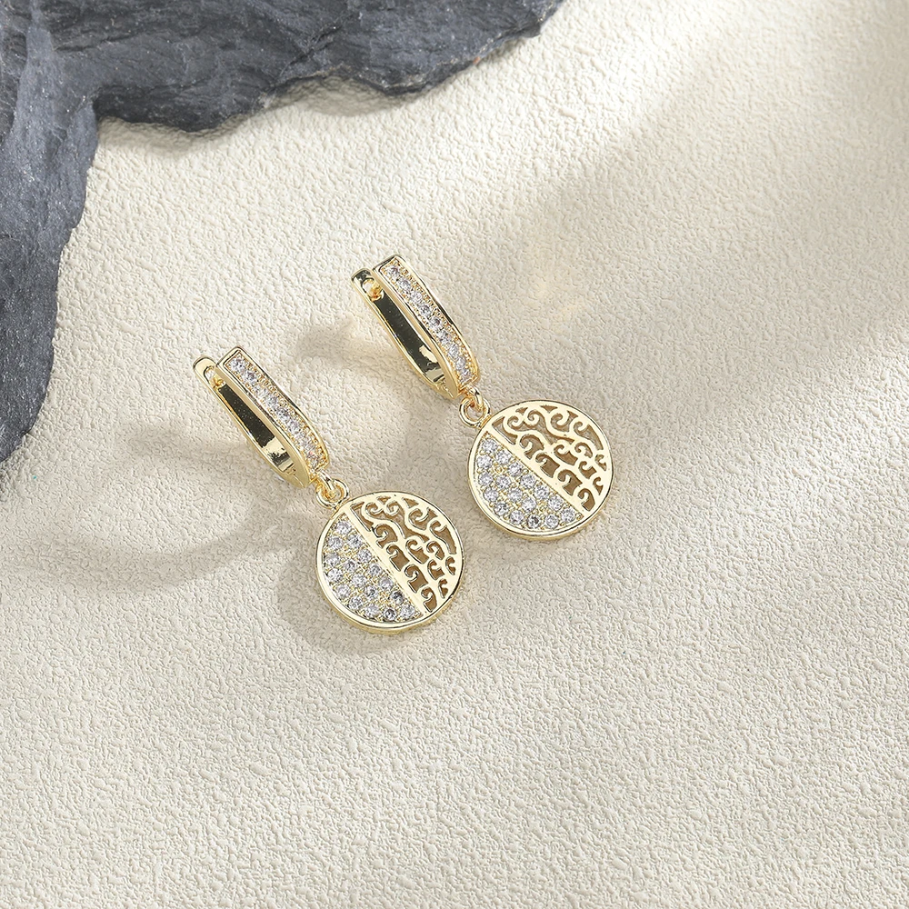 Pendientes chapados en oro para mujer, aretes elegantes, estilo Retro, disco de alta calidad, nueva moda