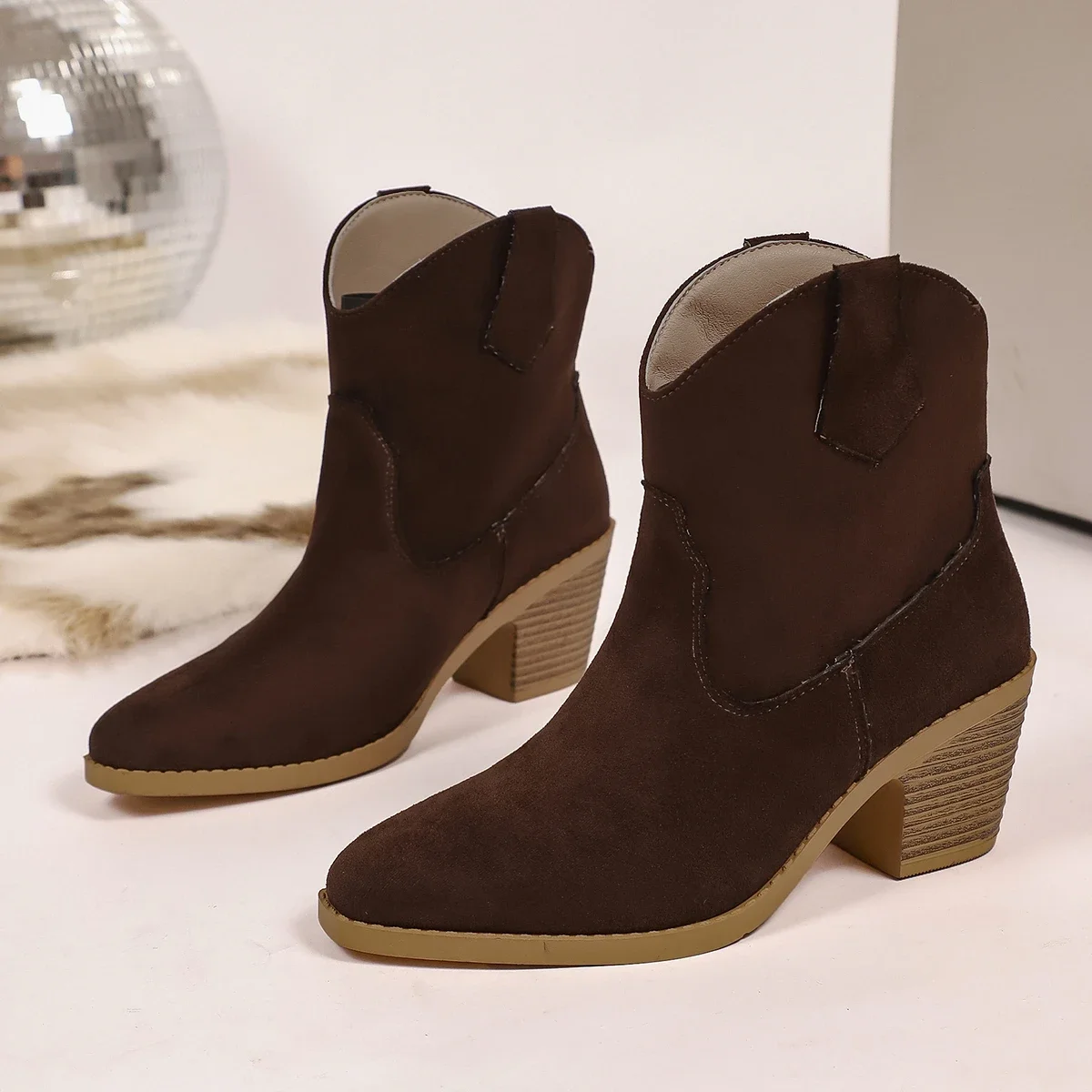 

2025 New High Quality Ankle Boots Sewing Solid Color Pointed Toe High Heel Women's Shoes Winter Daily Wear Plus Size Bootie