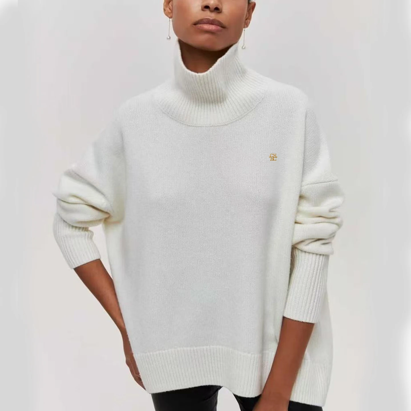 CHWomen Turtleneck Knit Sweater Drop Shoulder Long Sleeve Small Embroidered Logo Oversized Loose Fit Casual Knit Pullover Jumper