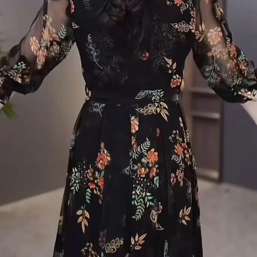 Elegante vestido floral feminino, fino e elegante, de comprimento médio, adequado para mulheres de meia idade, verão, novo, elegante, 2024