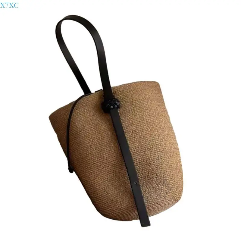 

X7XC Women Handwoven Bucket Bag Straw Shoulder Bag Armpit Bag Fashion Beach Bag