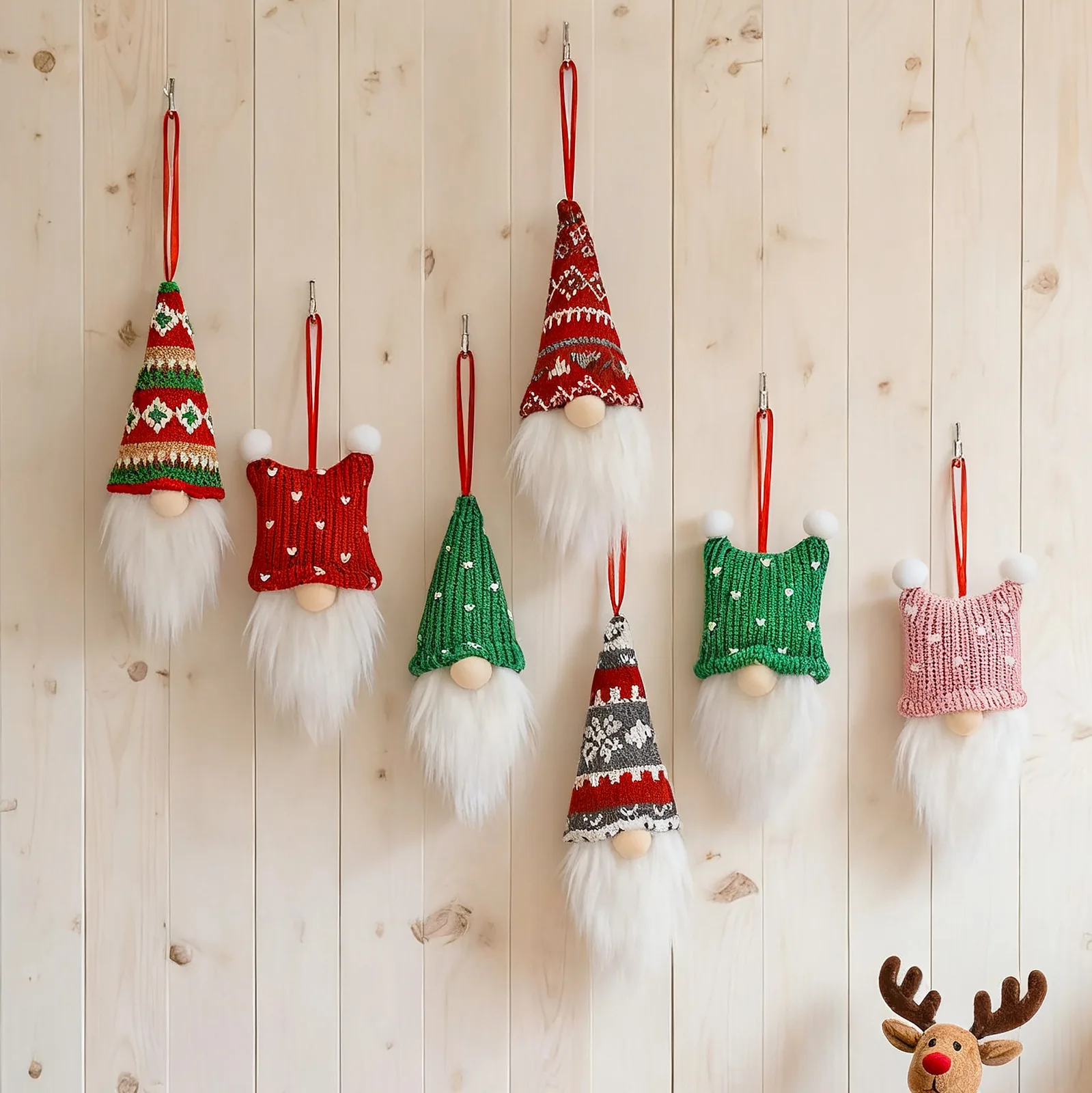 Home Bargains - 3/6pcs Knitted Christmas Gnomes Doll Pendant