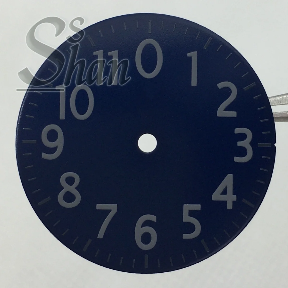 Le cadran à chiffres arabes de 29 mm est en noir blanc bleu vert Il convient au remplacement des mouvements NH35 NH36 ETA2824 ETA2836 PT5000