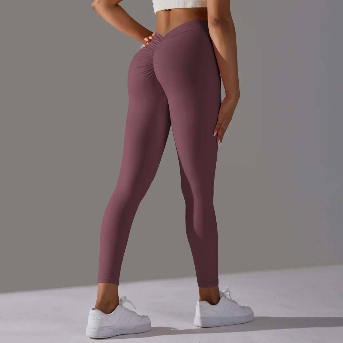 Yoga Leggings Back V Butt Sexy Leggings Women Fitness Workout Gym Running Scrunch Leggings High Waist Active Wear Tight Pants