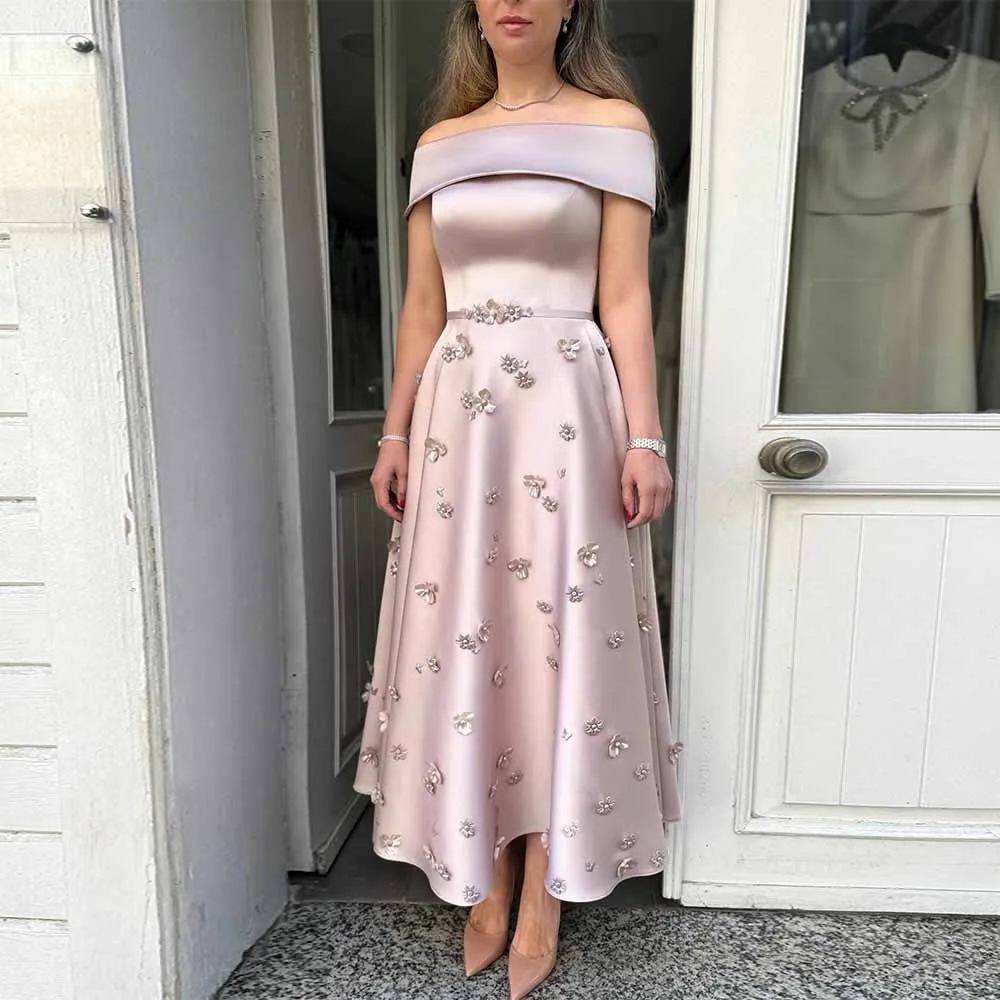 Charming Mother of the Bride Dresses Satin A-line Wedding Party Dresses Pink Off-the-shoulder Applique Belt Pearls Wedding Dress