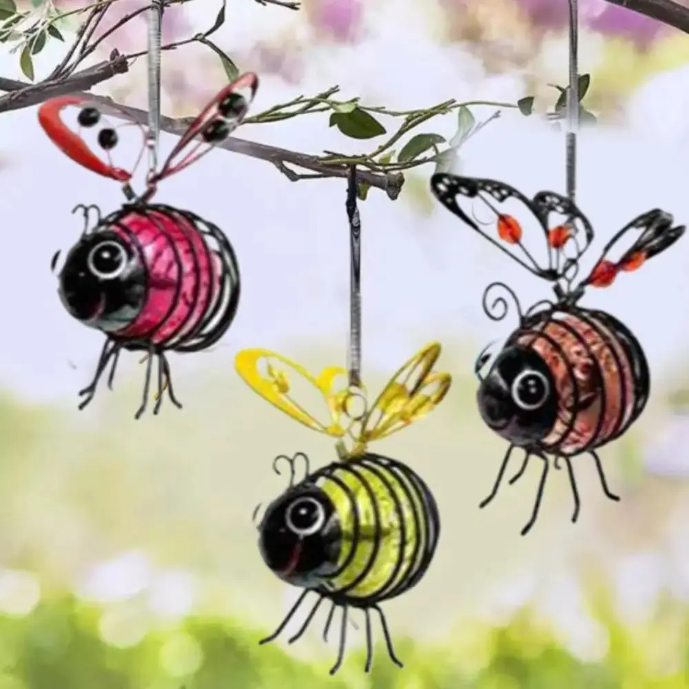 Metal Construction Solar-Powered Hanging Bee Light LED Lighting Simulation Design LED Bugs Hanging Style Solar-Powered