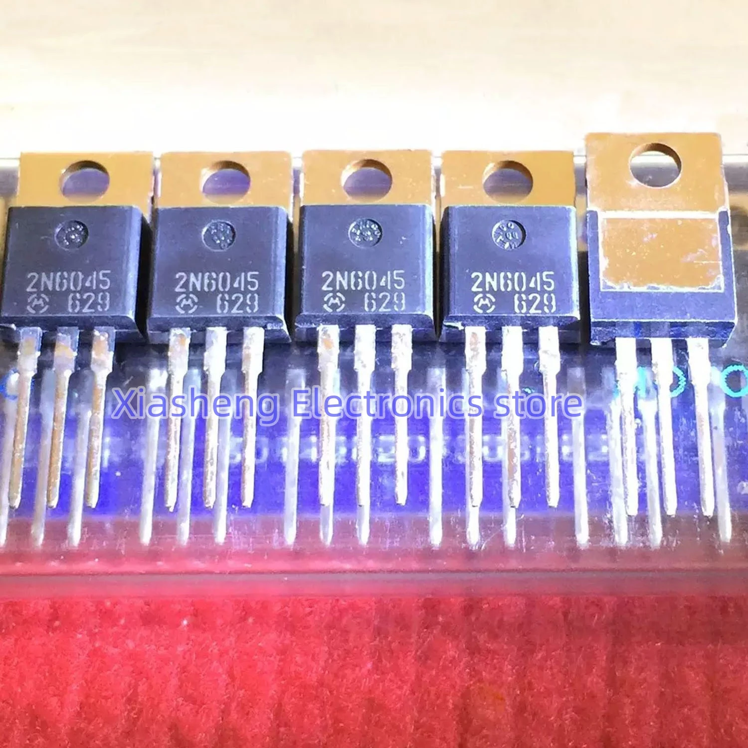 

New Original 10Pcs 2N6045 TO-220 Transistor In Stock Good Quality