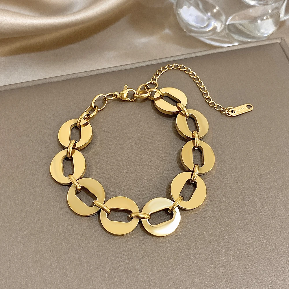 

Vintage Stainless Steel Hollow Out Chain Bracelet for Women Simple Geometric Charm Wide Bracelet Waterproof Jewelry Gift New