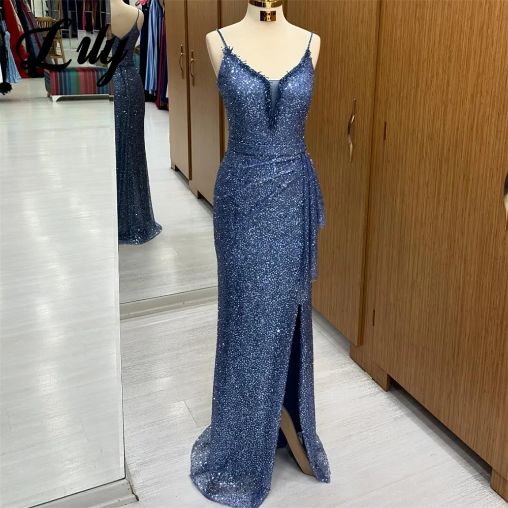 

Lily Navy Blue Trumpet Formal Dress Spaghetti Strap Sequins Pleat فساتين للحفلات الراقصة V-Neck Trumpet Special Occasion Dress