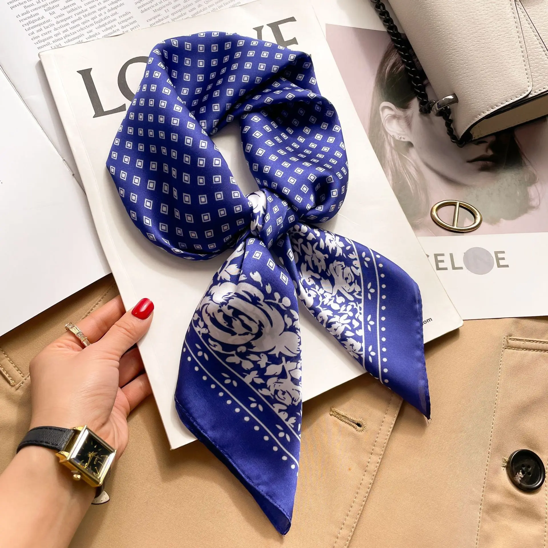 Luxus Pferd Seide Schal Quadrat Schal Für Frauen Drucken Hijab Sommer Wraps Halstuch Weibliche 70*70 cm Taschentuch Bandana mädchen – Detail 3