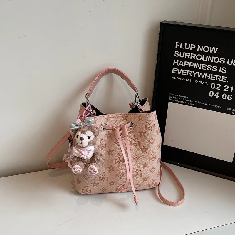 

Luxury Genuine Leather Shoulder Bag for Women, Crossbody Bag Messenger Bag Tote Bags by Famous Designer