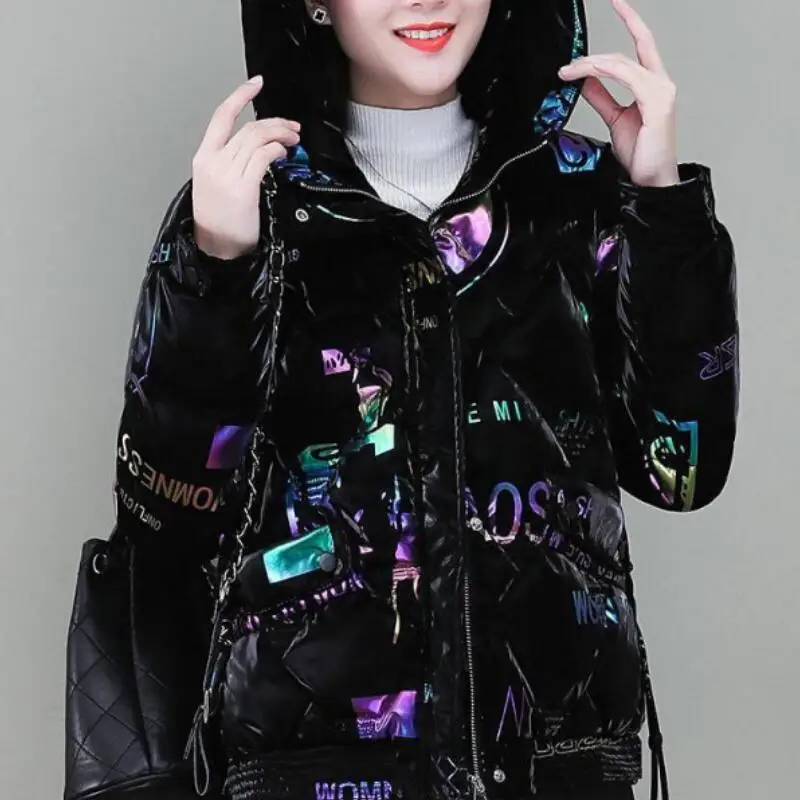 2025年冬新作 レディースファッション 洋風 ショート丈 コットンジャケット 光沢感 韓国風 ゆったり 厚手 暖かいカラー コットンジャケット