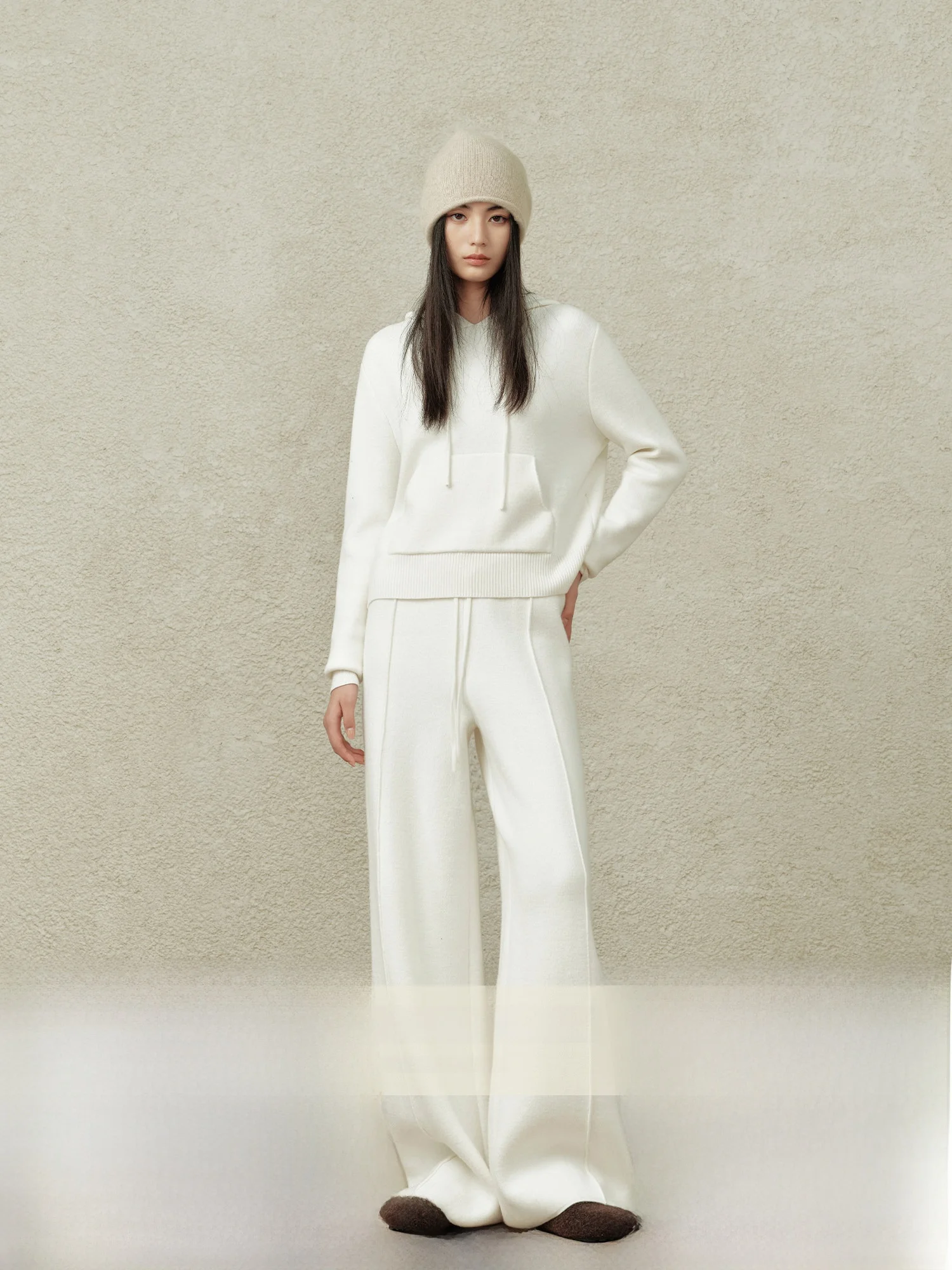 

Мягкий уютный вязаный комплект с флисовой подкладкой: женский костюм-двойка с высокой талией, длинными рукавами и высоким воротом, осенний теплый модный ансамбль