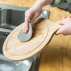 1Pcs Grey Silicone Cleaning Brush Dishwashing Sponge Multi-functional Fruit Vegetable Brush Round Shape Kitchenware Brushes