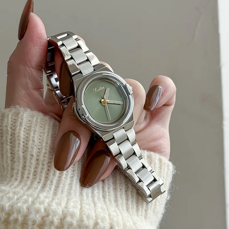 

New Elegant Women'S Watch, Creative, Trendy, Stylish, Cool Steel Strap, High-End Luxury Women'S Watch, Women'S Accessory.