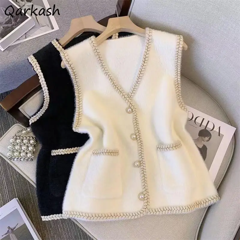 

V-neck Beading Sweater Vests Women Elegant Office Lady Vintage French Style Knitting Autumn Winter Aesthetic Sleeveless Design