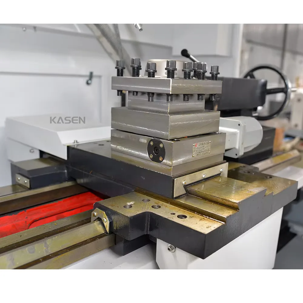 Tornio CNC Ck6136 completamente automatico piccolo ad alta precisione in vendita