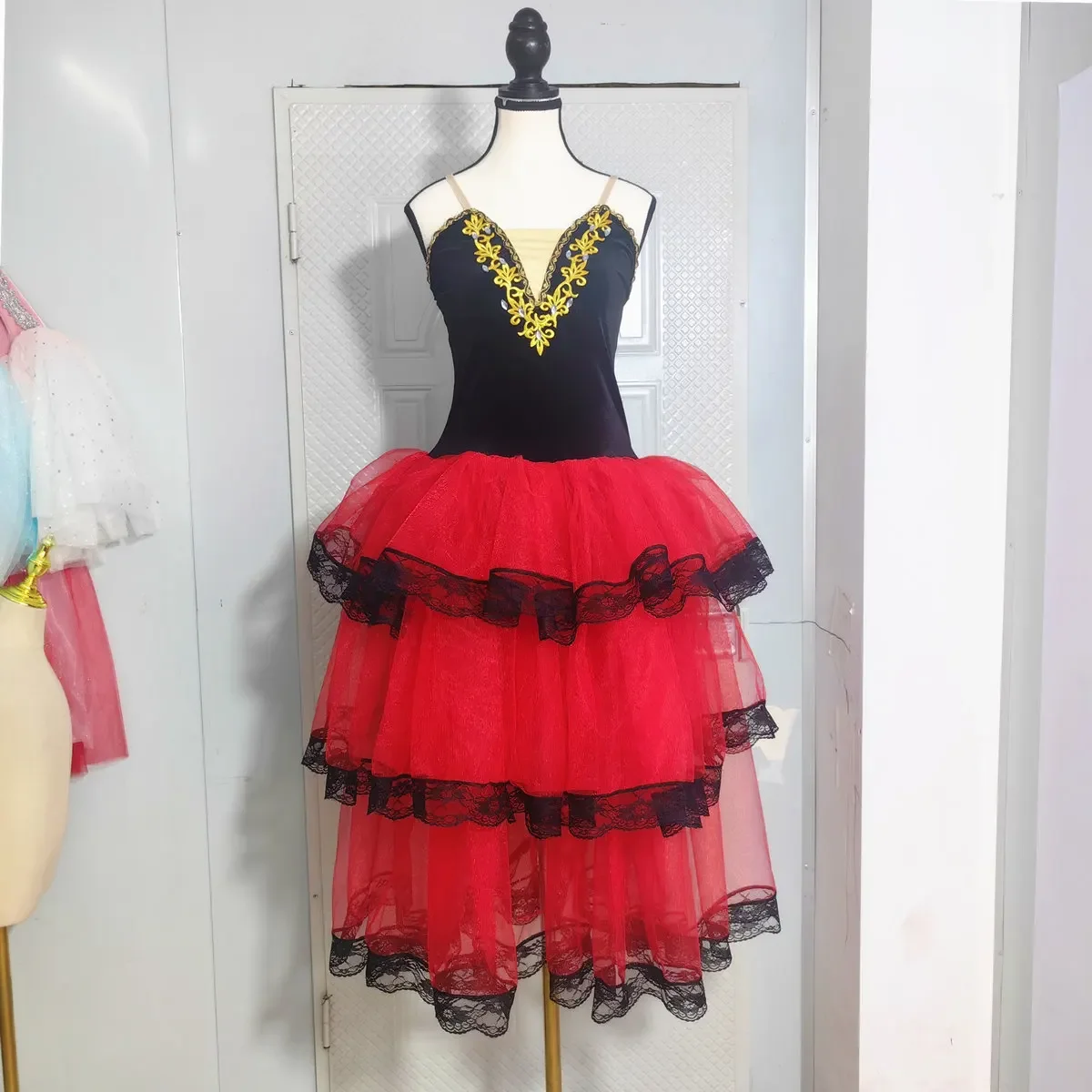 Gonna spagnola rossa Gonna a pieghe a trapezio Body per spettacoli di balletto per bambini adulti per costume da ballo per ragazze