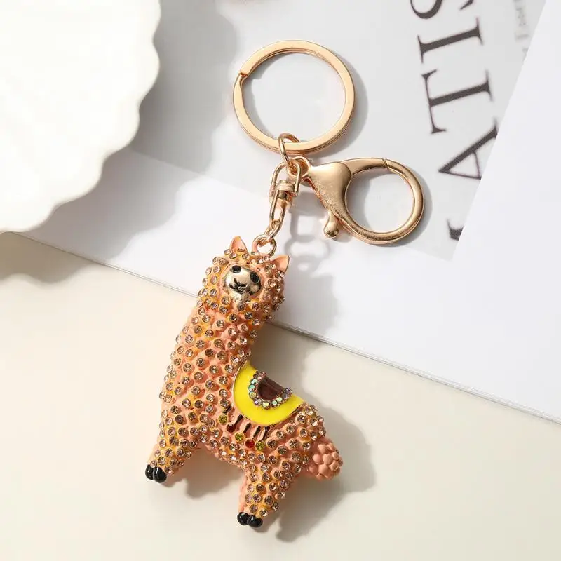 Exquisiter Strass-Alpaka-Lama-Schlüsselanhänger mit Karabinerhaken, glänzender Kristall-Tieranhänger, modisches Accessoire zur täglichen Taschendekoration – Detail 4