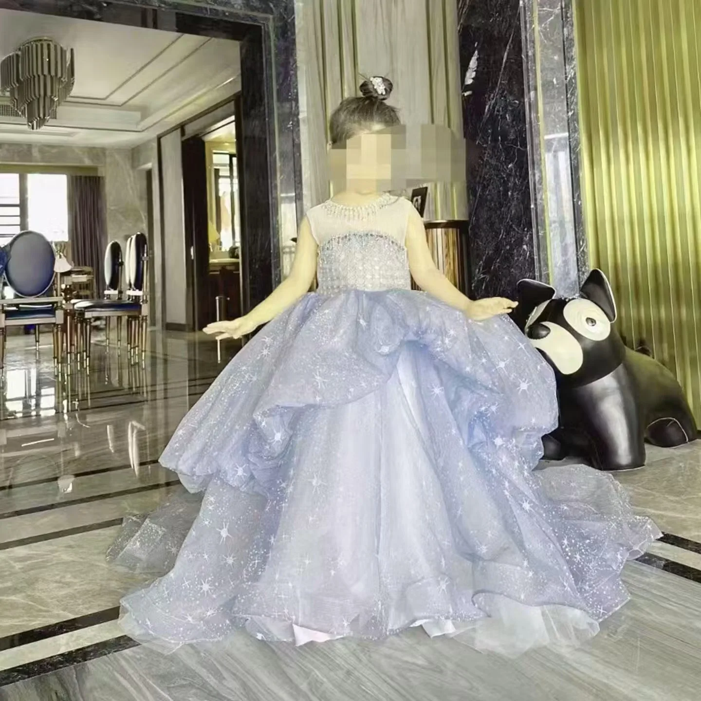 High-end custom heavy-duty strapless hot diamond flower girl dress sequined multi-layer mesh fluffy tail wedding dress 2026 New