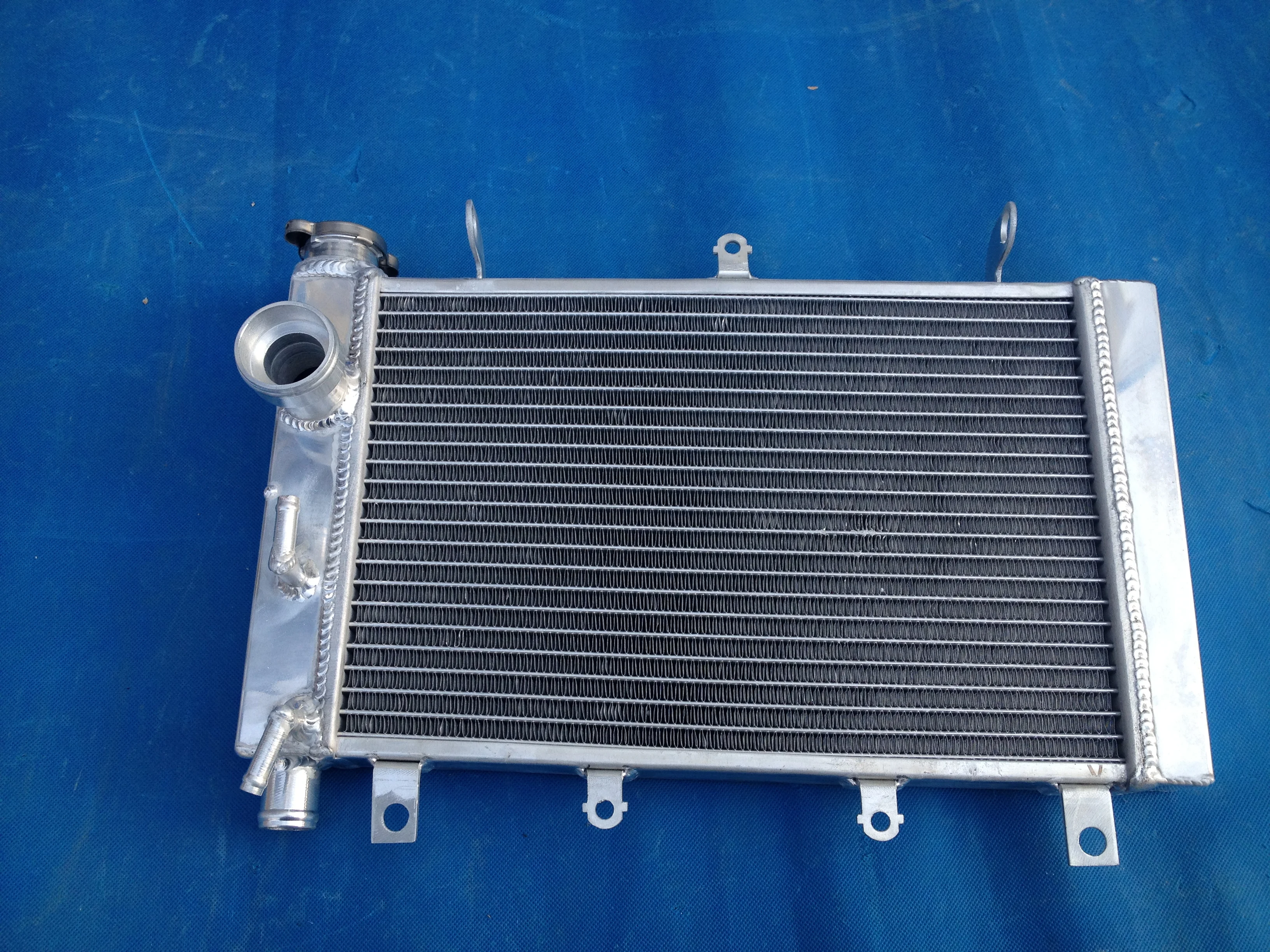 

New Aluminum Radiator For 2000-2003 Triumph TT600 TT 600 Cooler Cooling Coolant 2000 2001 2002 2003