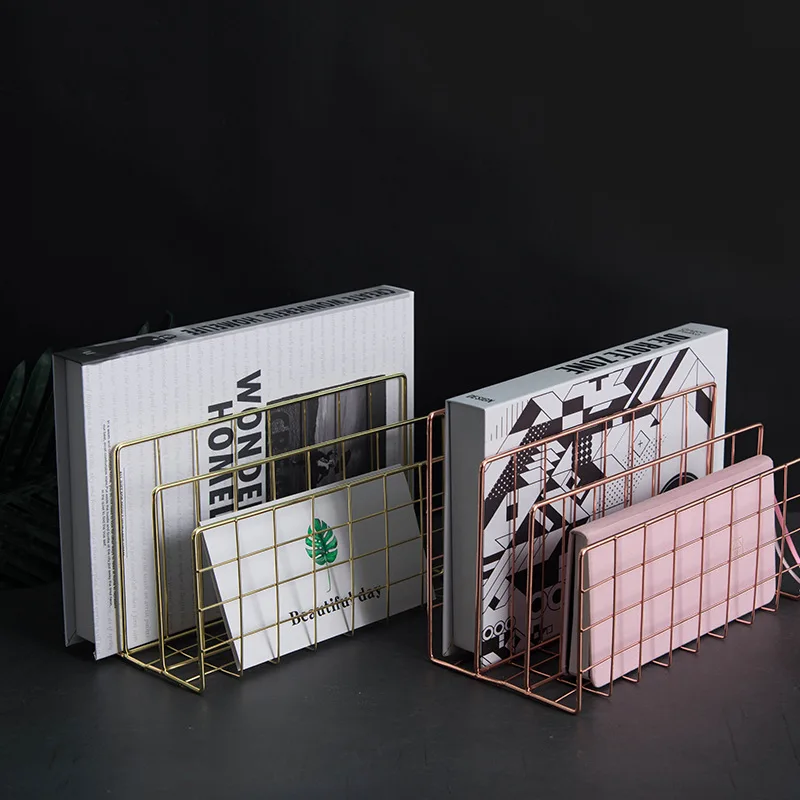 New Nordic Iron Art Bookstand creativo Ins Style Simple Iron Art Storage Shelf Office Desktop Bookstand Table Student Bookstand