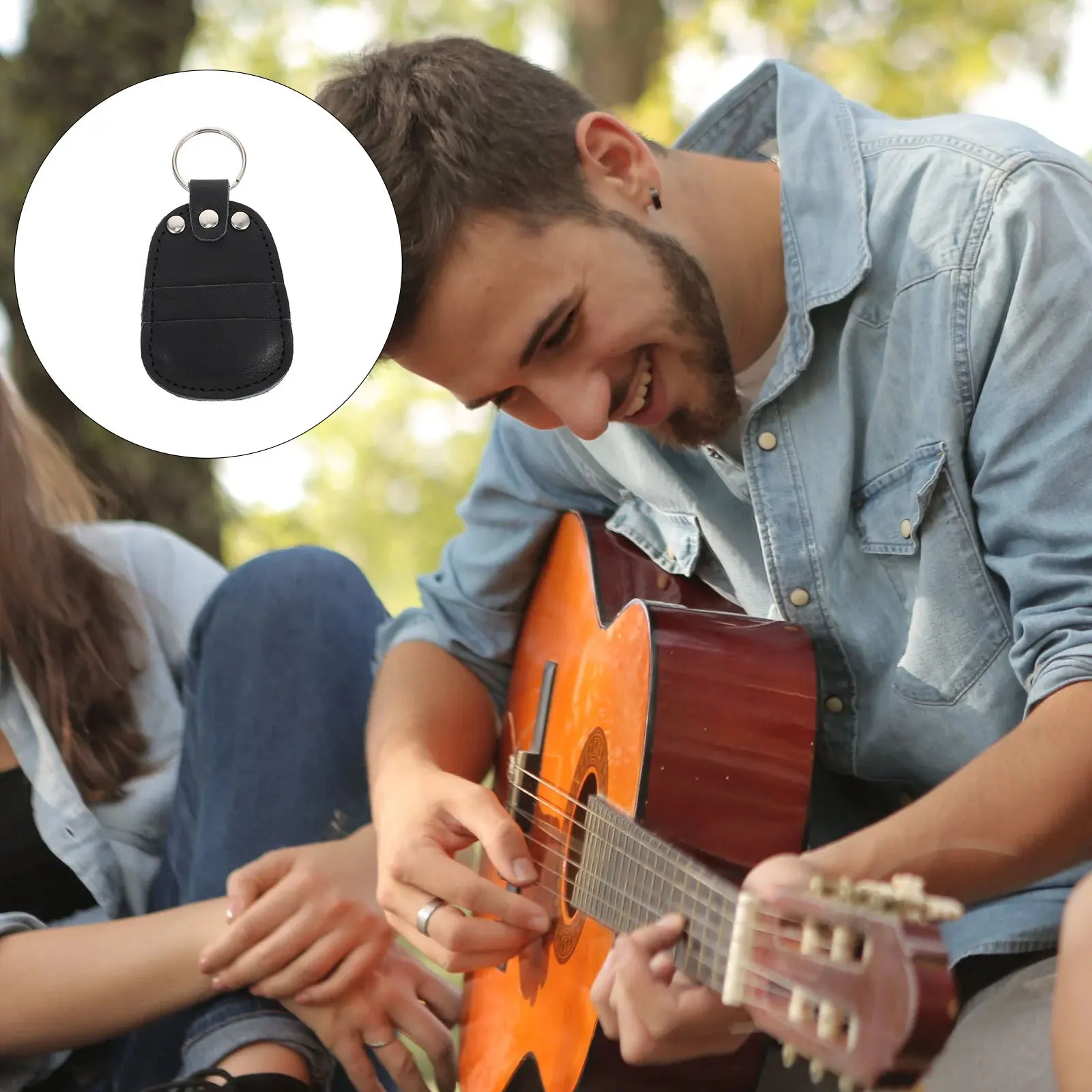 

1 Piece Guitar Pick Bag Cowhide Portable Plectrum Organizer for Guitar Ukulele Bass Picks Storage Holder Scratch Protection Gift