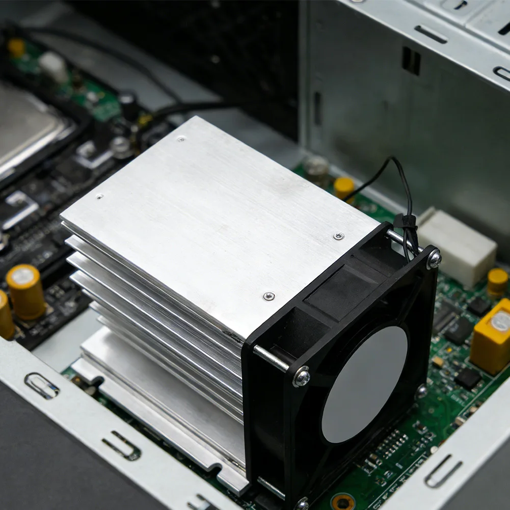 220V AC heatsink with fan aluminum heatsink suitable for three phase relays solid state relay cooling with din rail mount