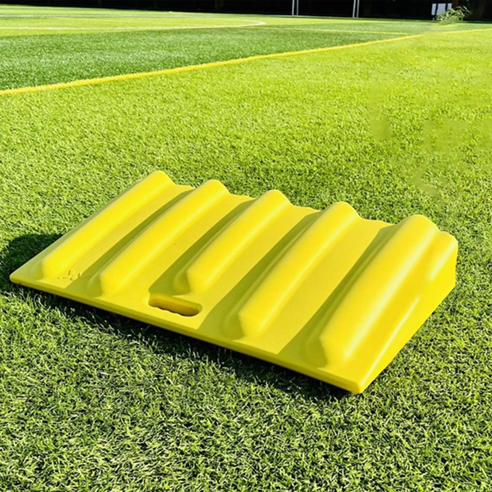 tablero-rebotador-de-futbol-material-pe-para-exteriores-ligero-y-portatil-ayuda-de-entrenamiento-para-pases-detenidos-y-tiros