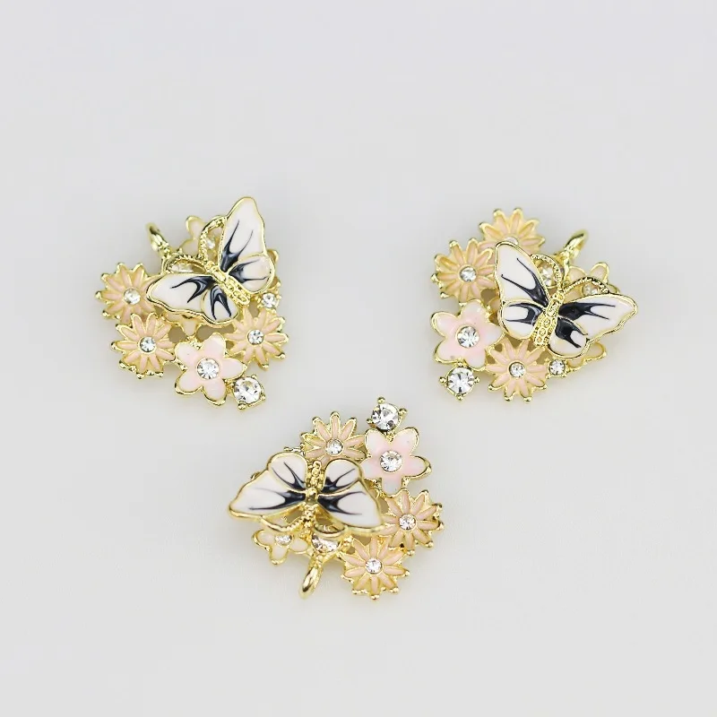 

3Pcs Alloy Oil Drip Flower Cluster Butterfly Flower Plate Pendant Floral Simple Scarf Shawl Jewelry Accessory Hair Accessory