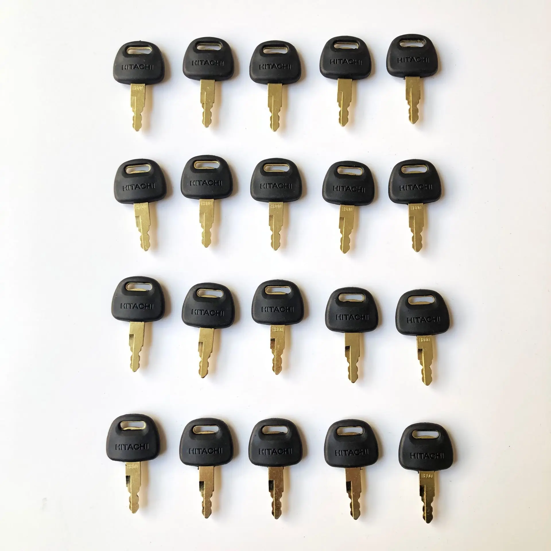 20 PCS H800 Excavator Ignition key For Hitachi ZAX ZAXIS Grab BU0028 High Quality