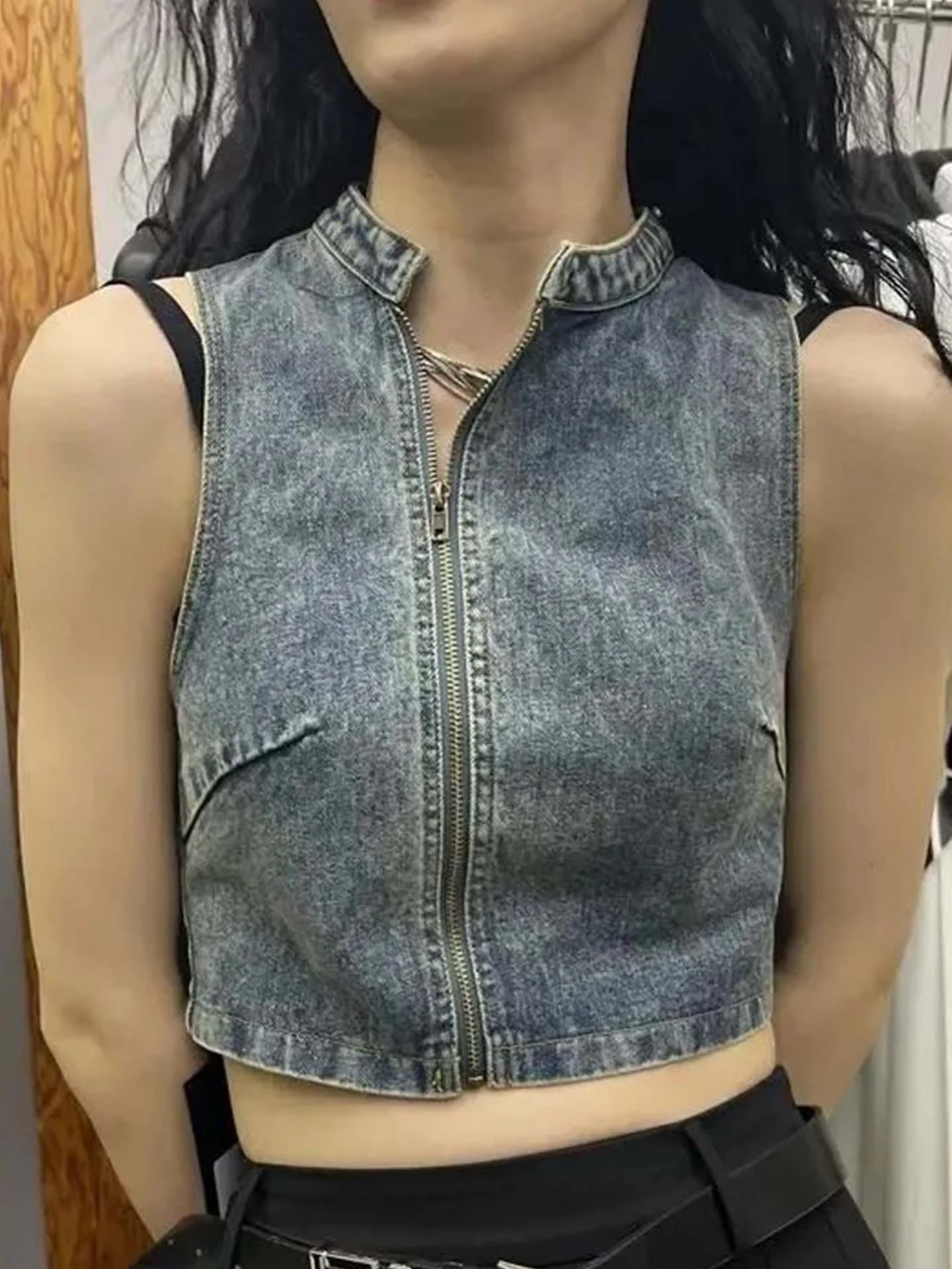 ベスト チョッキ 薄手 レディース ベスト Vネック 冬 コーデュロイ ノッチド フルジップ パディング レギュラー ヘビー 防風 防御 トレーニング Y2K