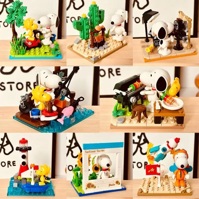 Figurine de boîte aveugle Snoopy, dessin animé Kawaii, café, vue sur la rue, blocs de construction, ornements de guérison émotionnelle, cadeau