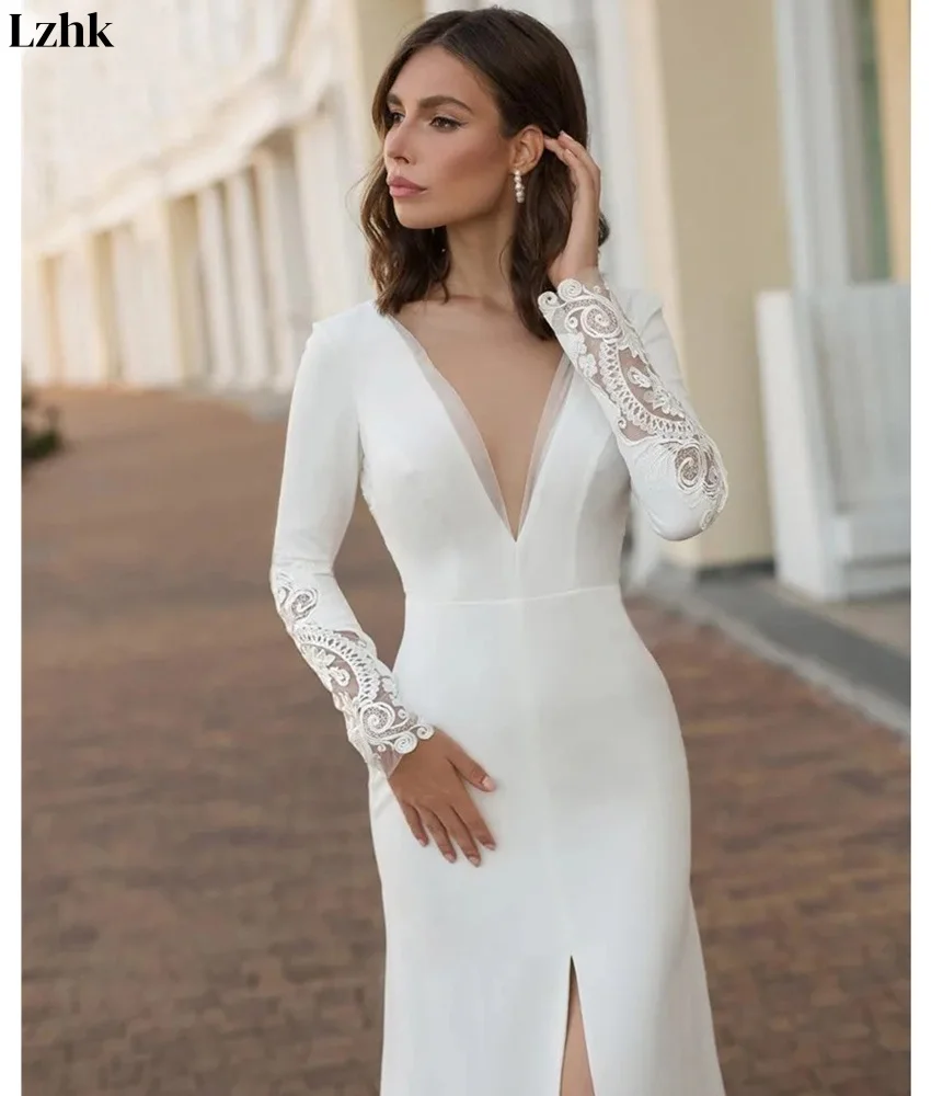 Abito da sera con applicazioni di bottoni di perle a sirena in jersey grazioso personalizzato Abiti da ritorno a casa con maniche lunghe con scollo a V di alta qualità