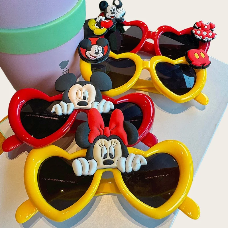 Disney Mickey Mouse Cartoon Girl Love Sunglasses Girls New Beach Heart Sunglasses Birthday Photo Glasses